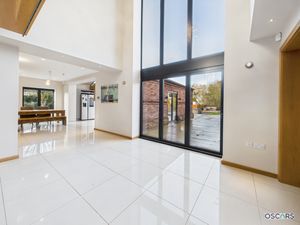 Photo 27- click for photo gallery